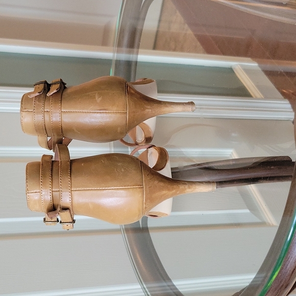 Express 3" Tan Strappy Sandal, Size 8 - Picture 2 of 8